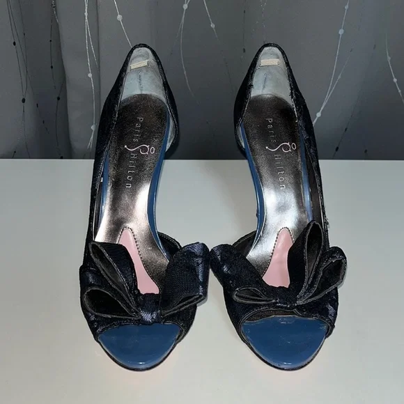 Paris Hilton blue and black lace peep toe heel - Picture 2 of 3